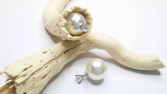 Glitzersteinchen Doppelkugel-Ohrstecker